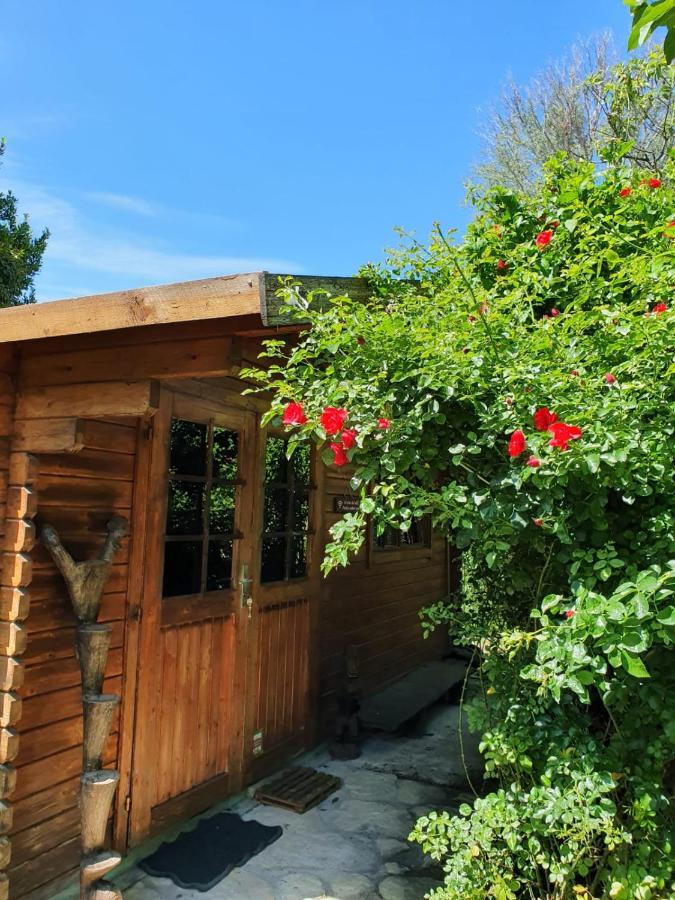 La Cabane du Pesquier en Provence Caumont-sur-Durance Exterior foto